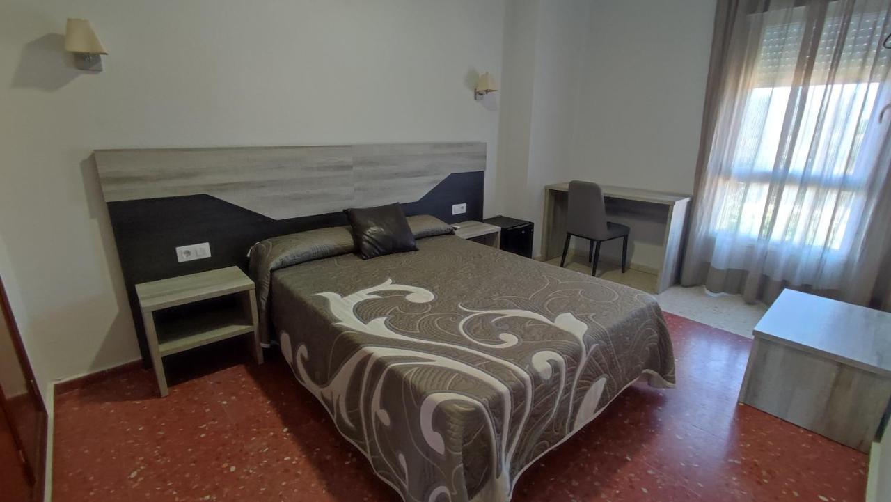 Hotel Pena Cruz Мальпартида-де-Касерес Экстерьер фото